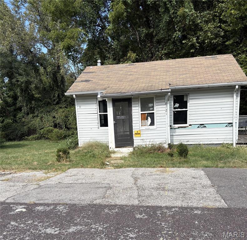 8721 Shirley Avenue Property Photo 1