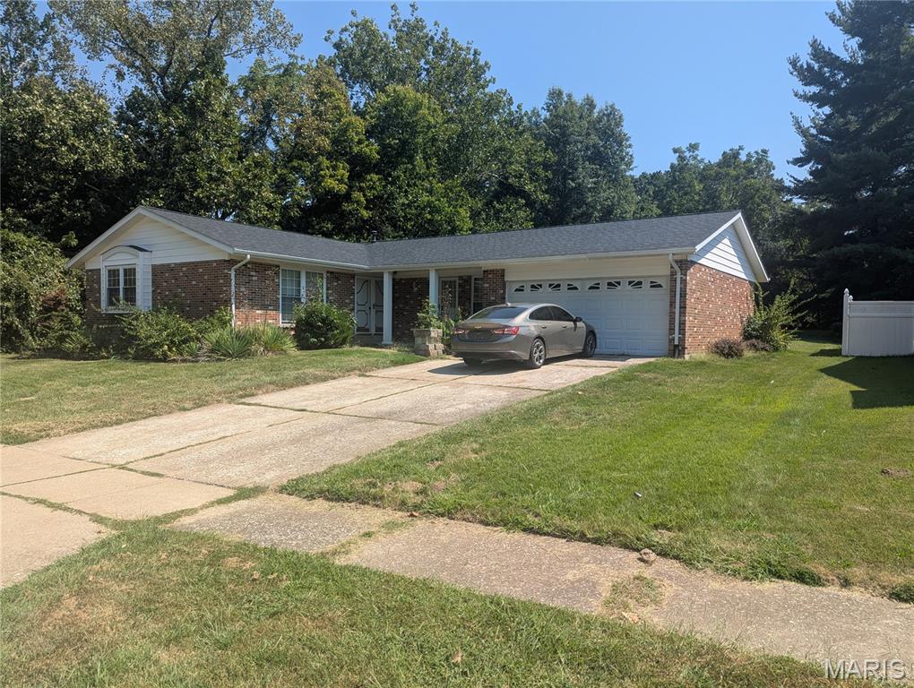 3794 Monsols Drive Property Photo 1