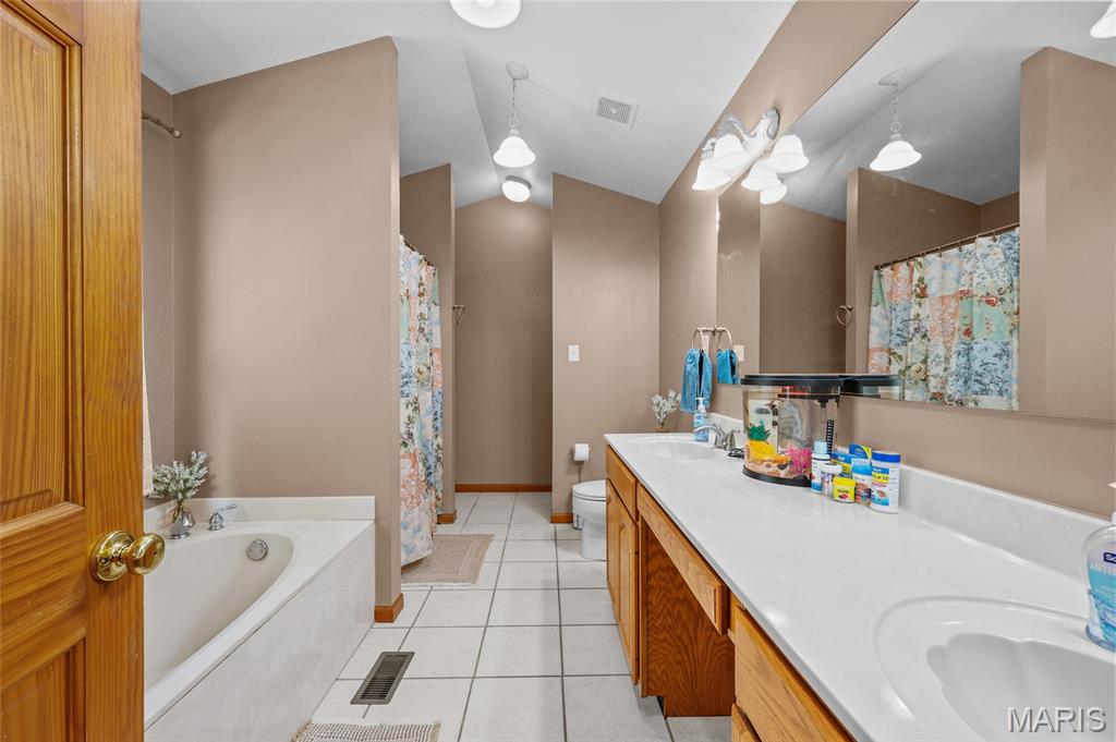 3325 Green Drive Property Photo 25