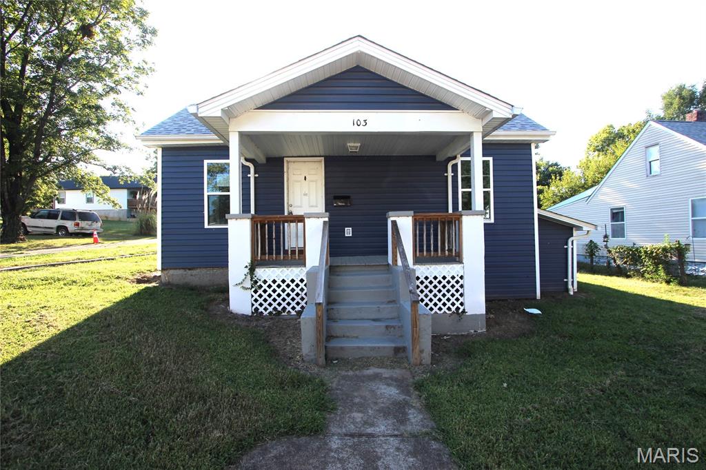 103 N B Street Property Photo 1