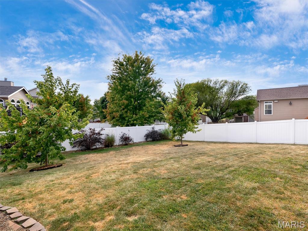 305 Valley Bluff Drive Property Photo 46
