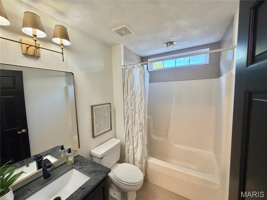 1 Timberwood Drive Property Photo 44