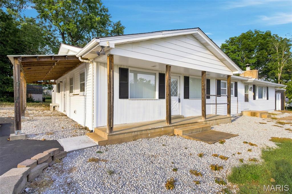 3741 Highway 30 Property Photo 6