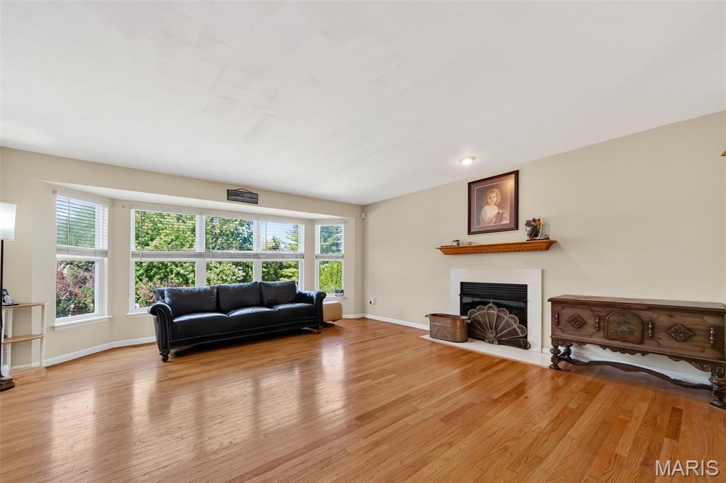 309 Thoreau Boulevard Property Photo 8