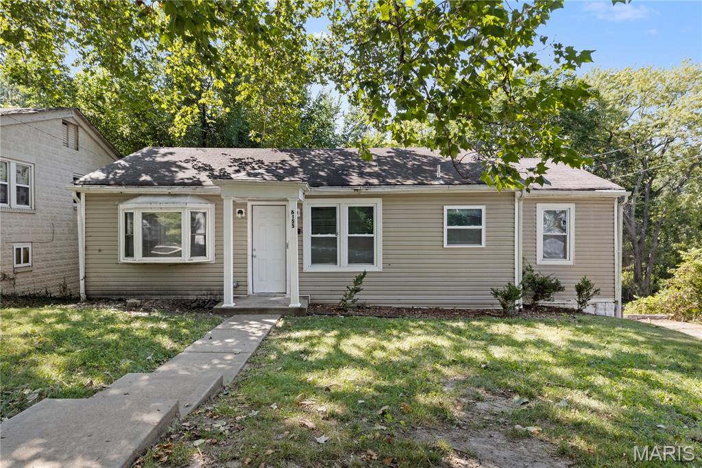 6155 Emerald Avenue Property Photo 1