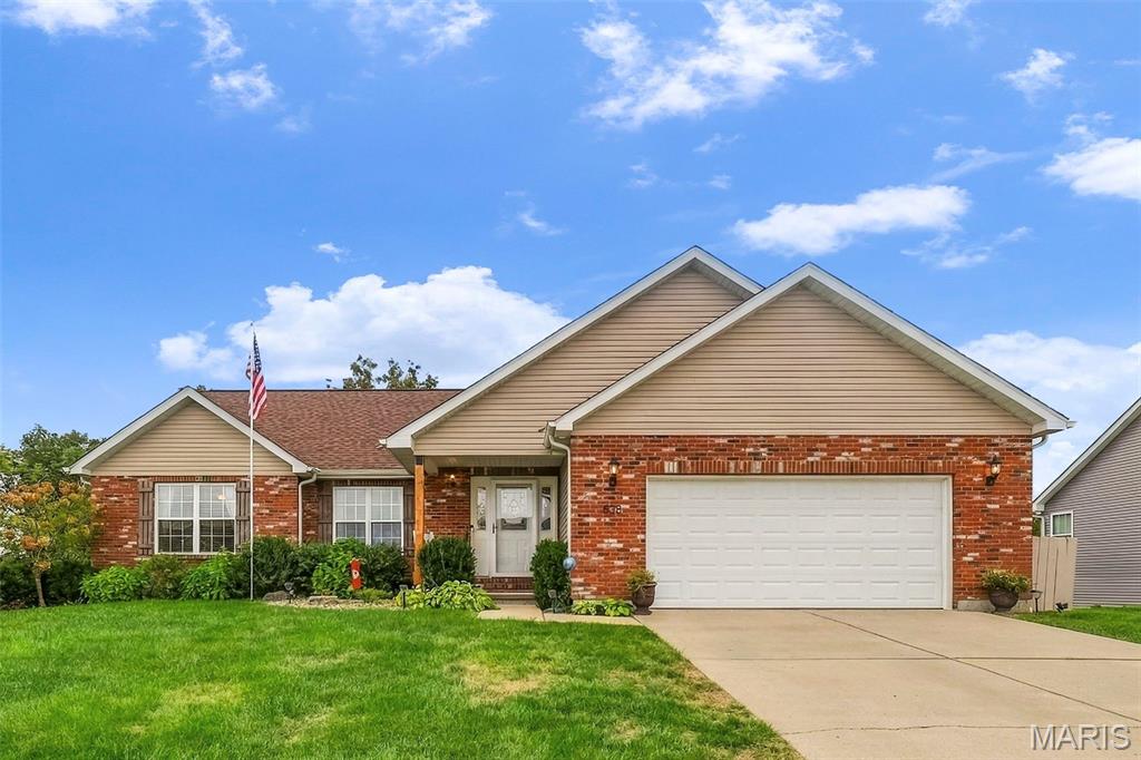 838 Greenbriar Property Photo 3