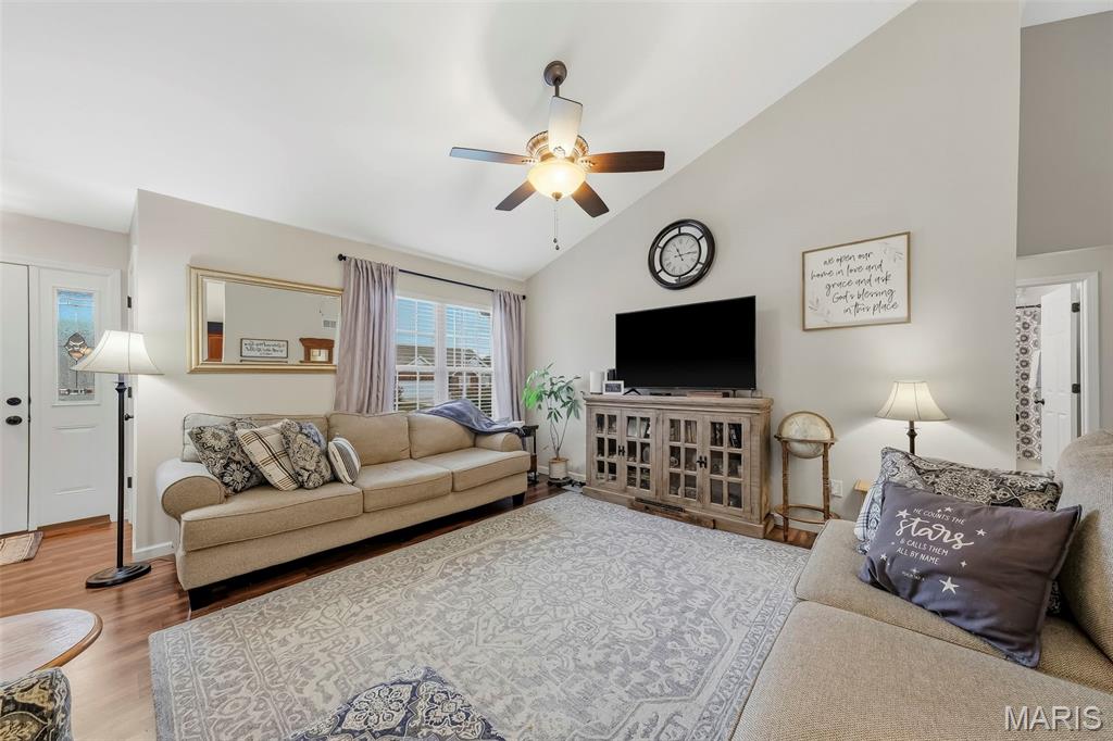 838 Greenbriar Property Photo 7