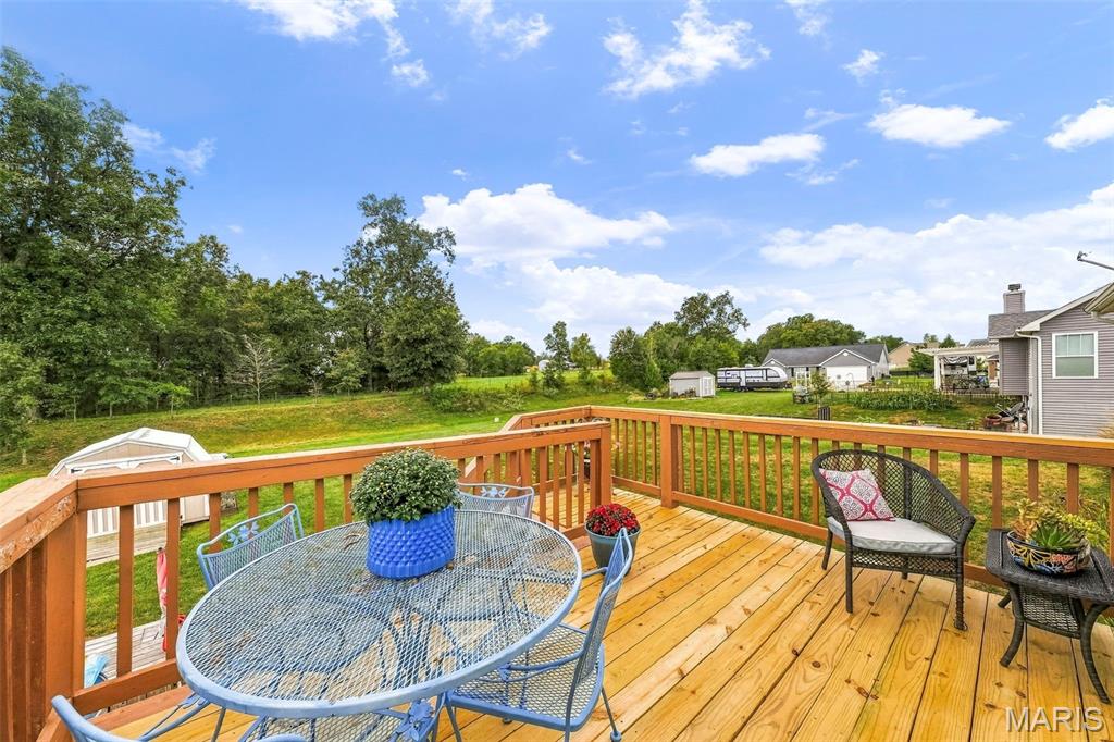 838 Greenbriar Property Photo 15