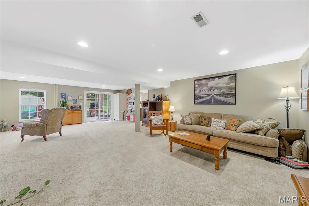 838 Greenbriar Property Photo 31