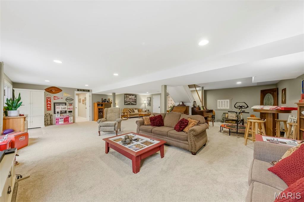 838 Greenbriar Property Photo 33