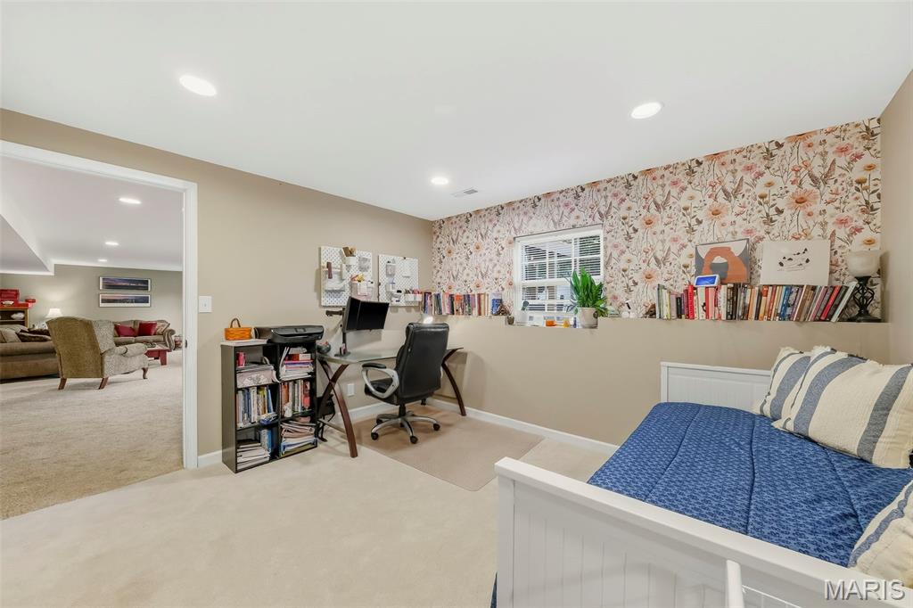 838 Greenbriar Property Photo 37