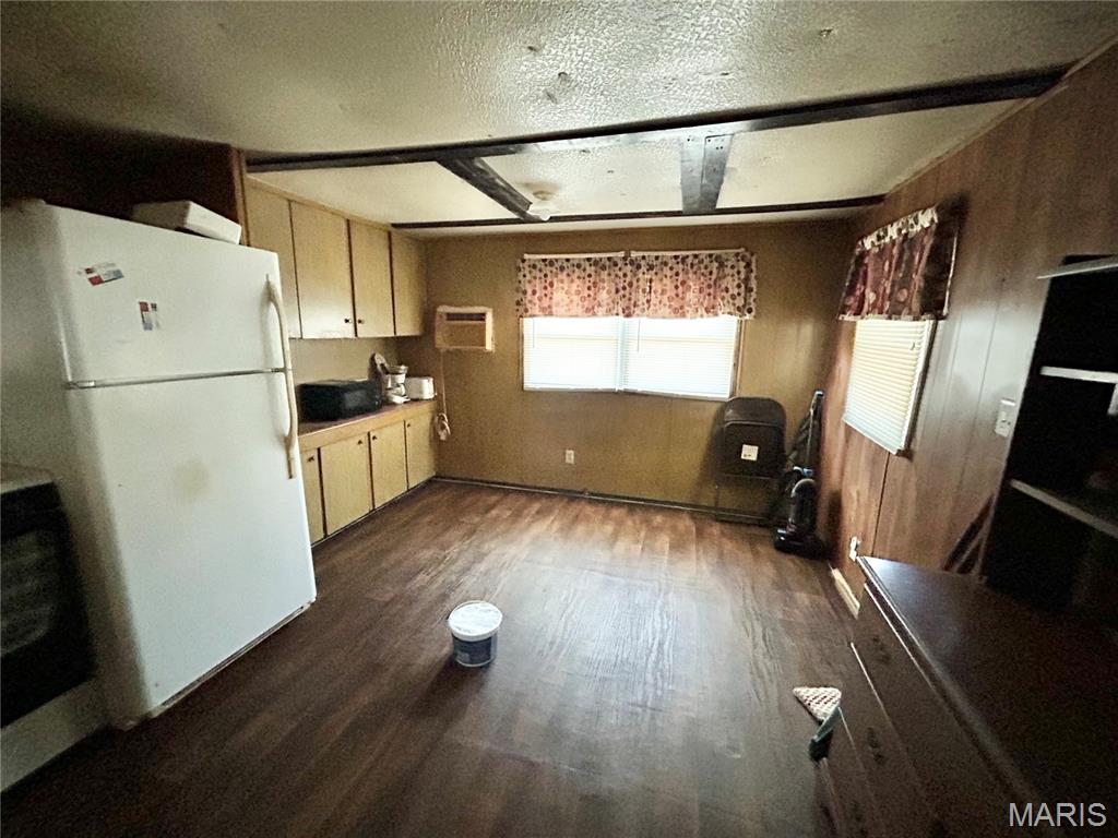 4814 Timber Lake Court Property Photo 6