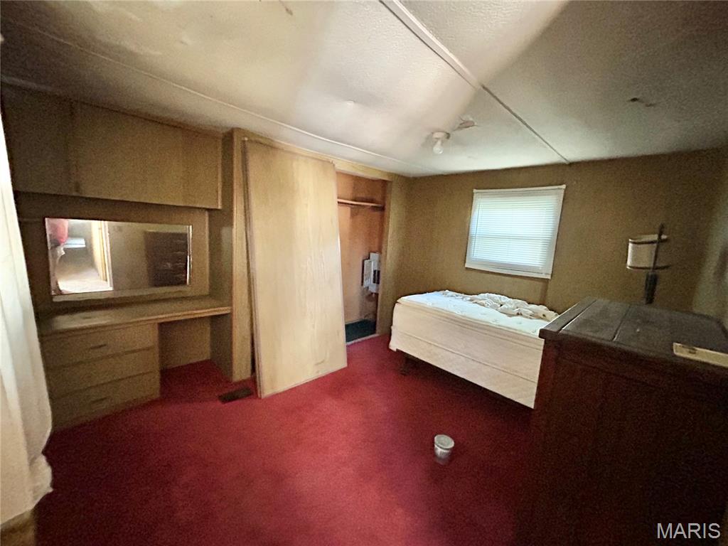 4814 Timber Lake Court Property Photo 10