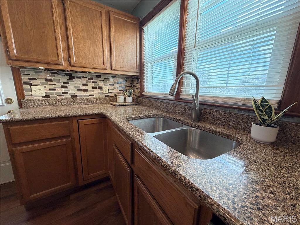 114 N Netherland Property Photo 13