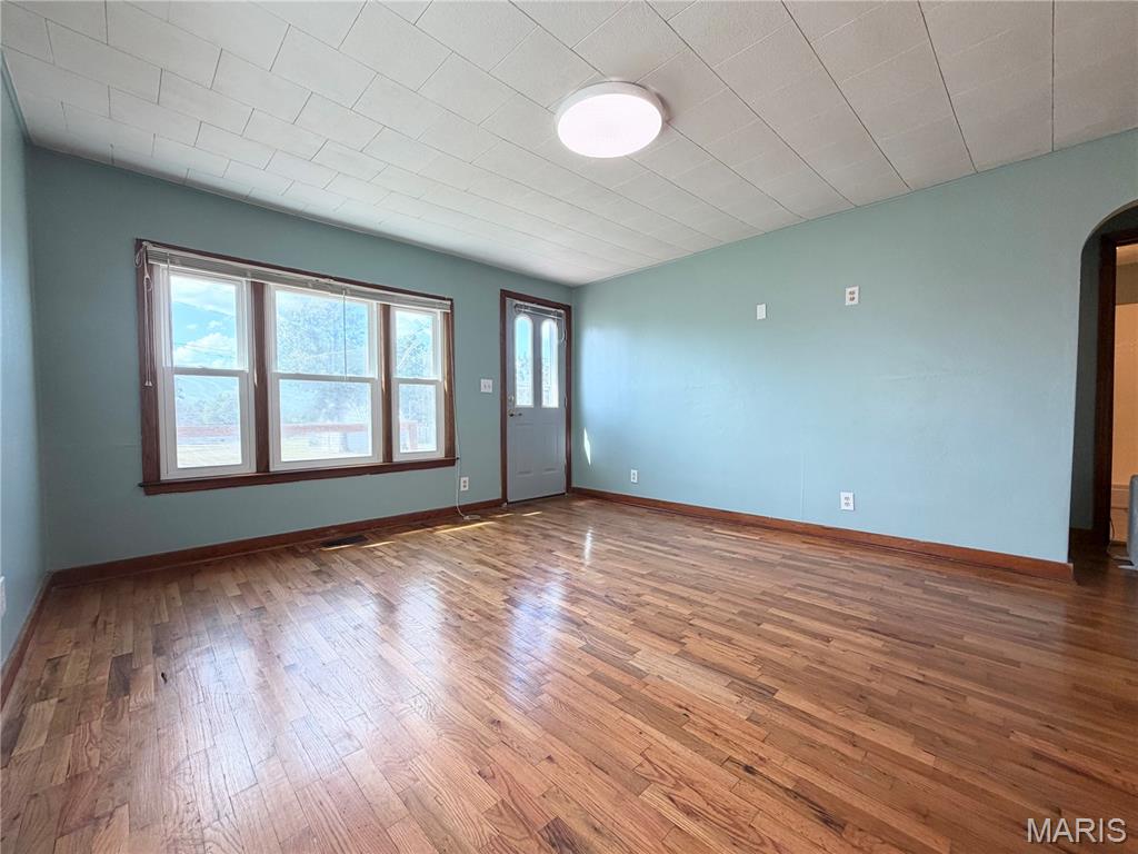 114 N Netherland Property Photo 15