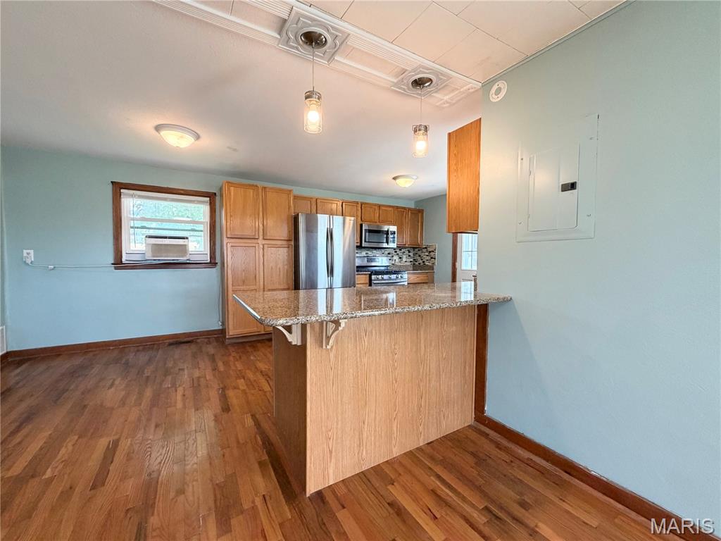 114 N Netherland Property Photo 17