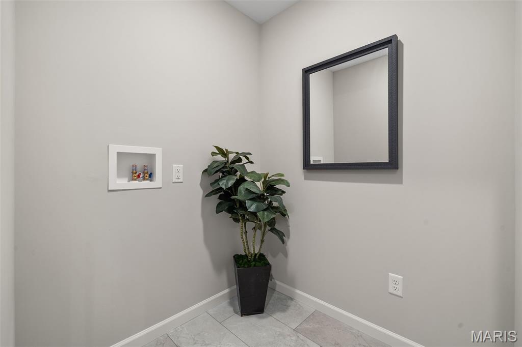 2 Arlington At Oakshire Property Photo 4