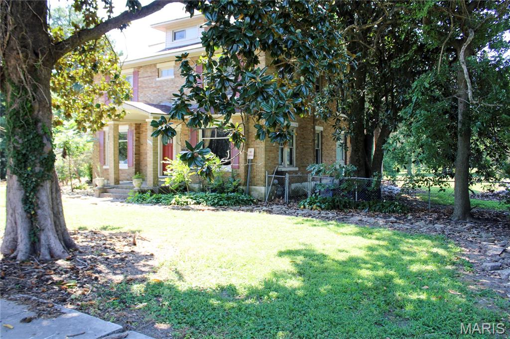 111 E Mckinley Street Property Photo 3