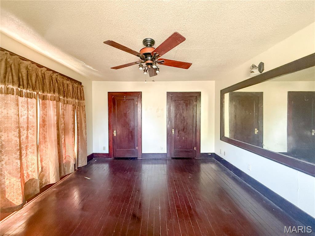 111 E Mckinley Street Property Photo 18