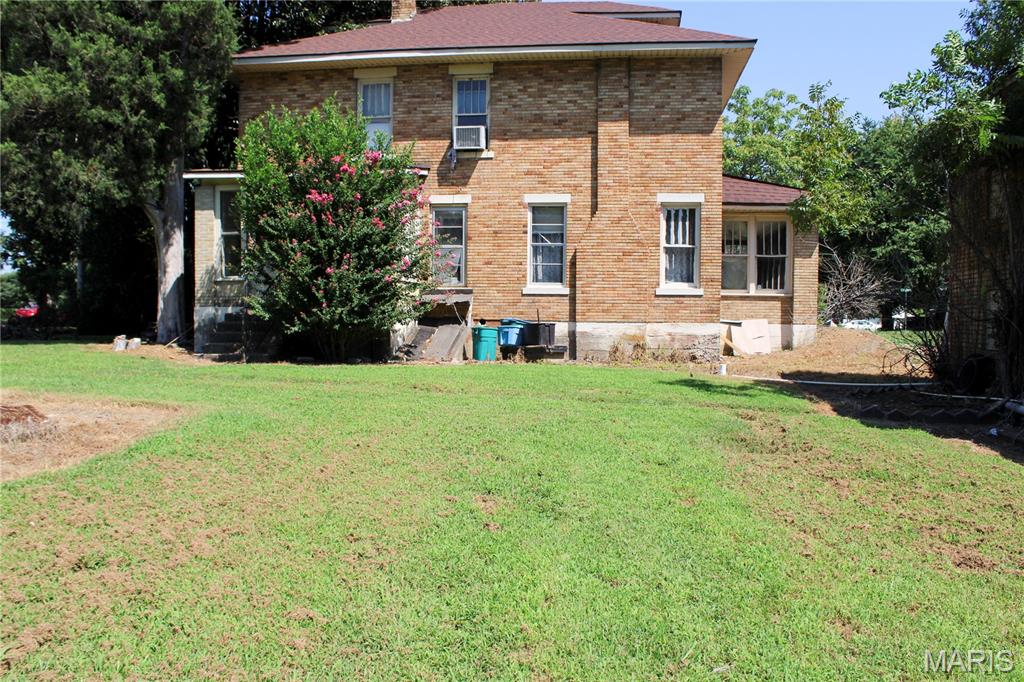 111 E Mckinley Street Property Photo 23