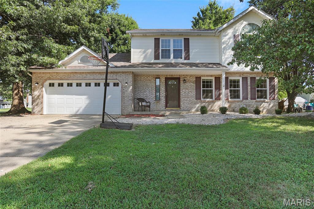 824 Piquard Court Property Photo 3