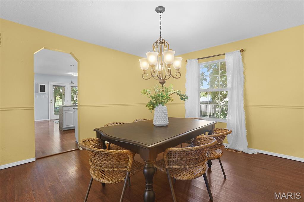 824 Piquard Court Property Photo 10