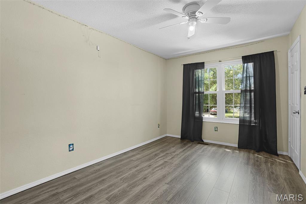 824 Piquard Court Property Photo 21