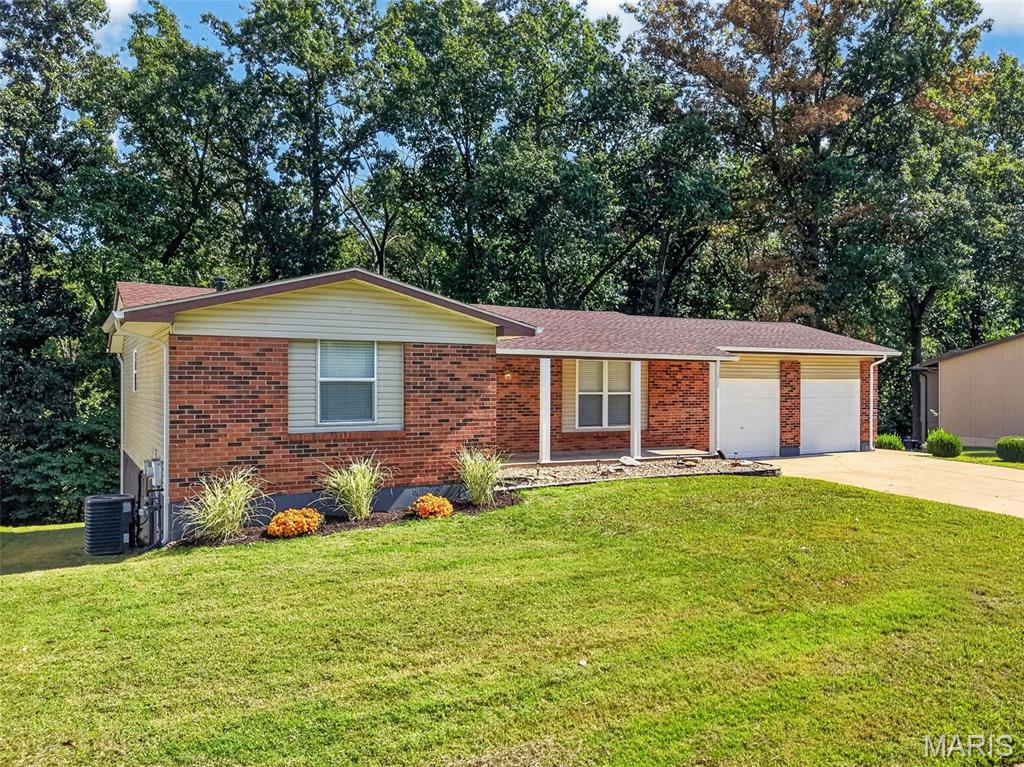 1114 Patsy Lane Property Photo 2