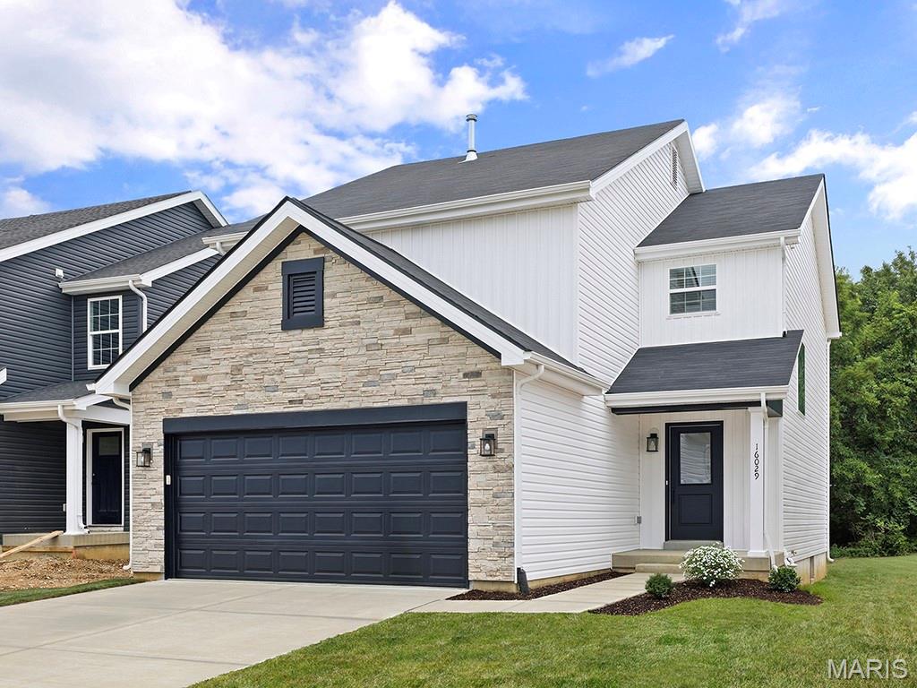 2 Fieldcrest At Oakshire Property Photo 1
