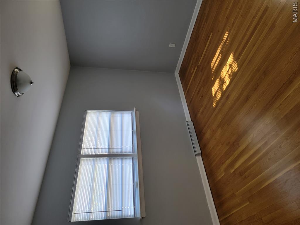 2020 Saint Stephen Drive Property Photo 8