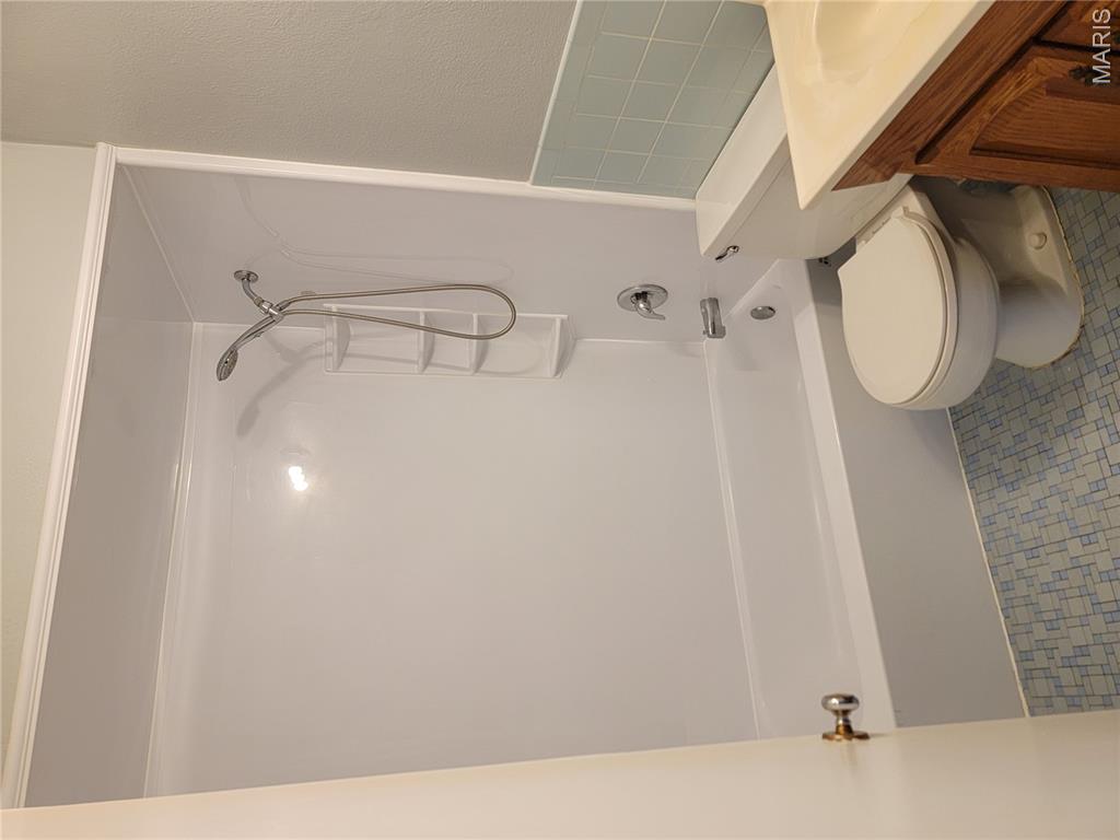 2020 Saint Stephen Drive Property Photo 13