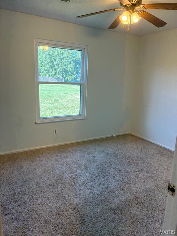 1637 Summergate Parkway N Property Photo 8