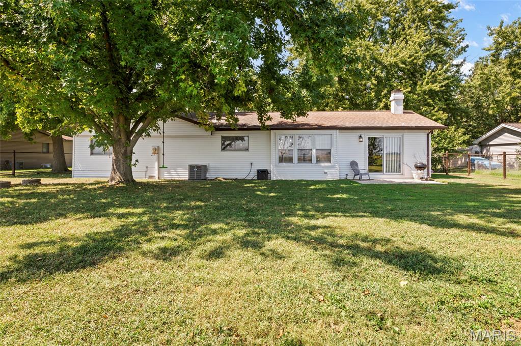 7 Lilac Drive Property Photo 3