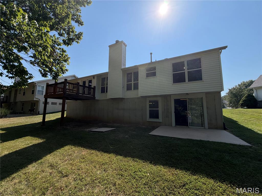 2827 Bromley Drive Property Photo 5