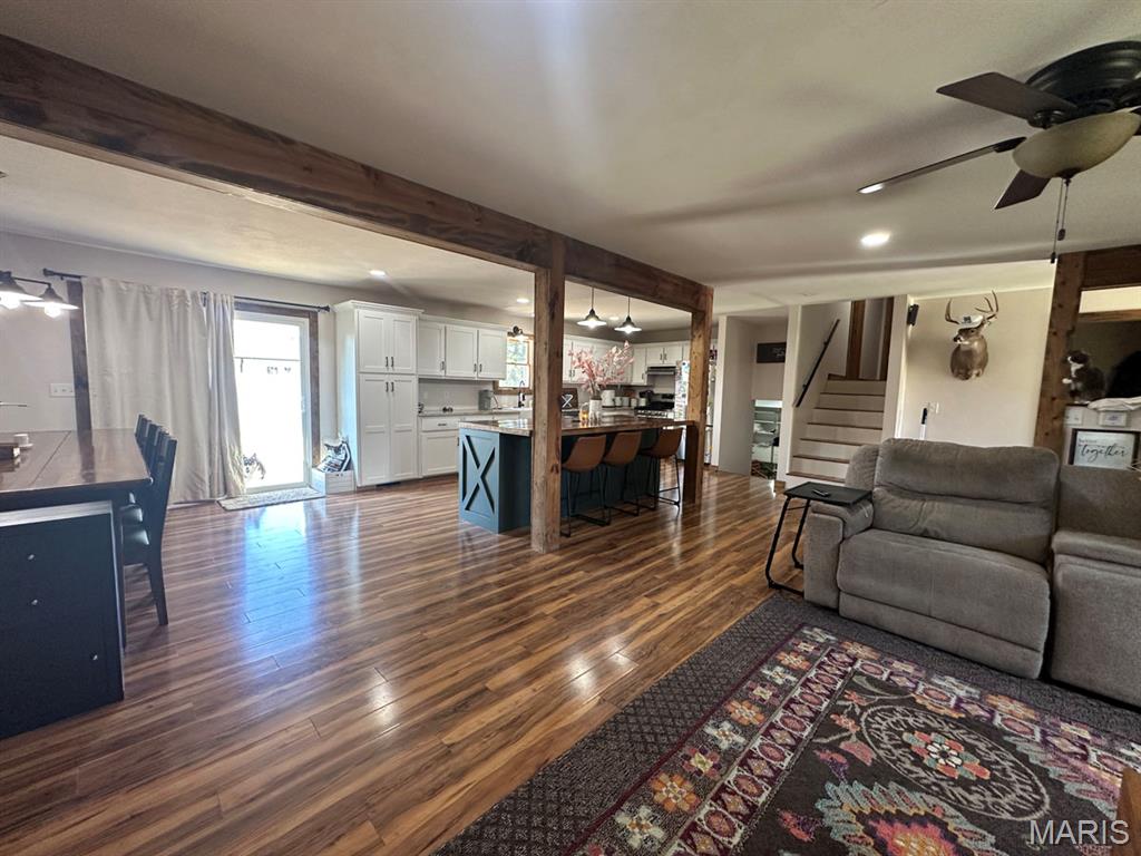 1112 Meadow Lane Property Photo 8
