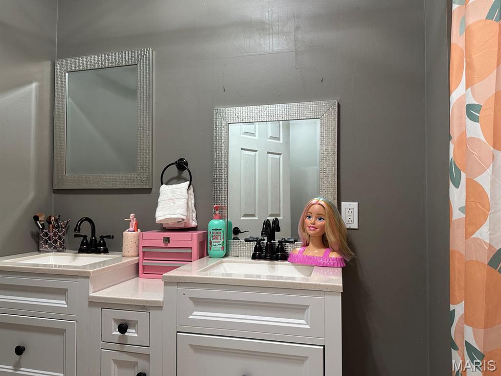 1112 Meadow Lane Property Photo 14
