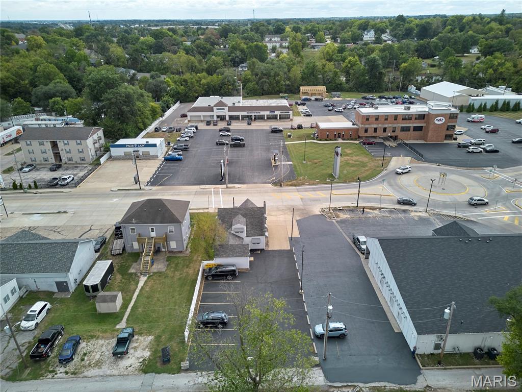 541 E Cherry Street Property Photo 64