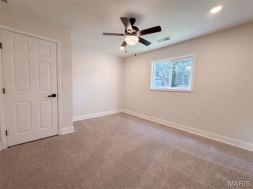 316 Lithia Avenue Property Photo 9