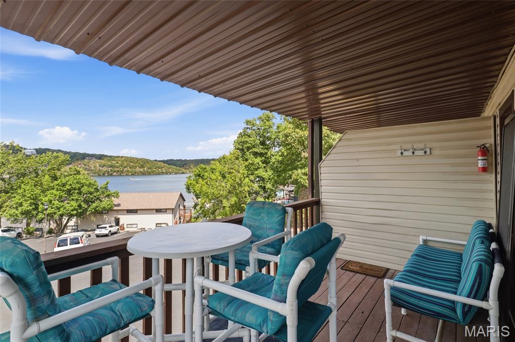 6620 Weston Point Drive G8 Property Photo 1