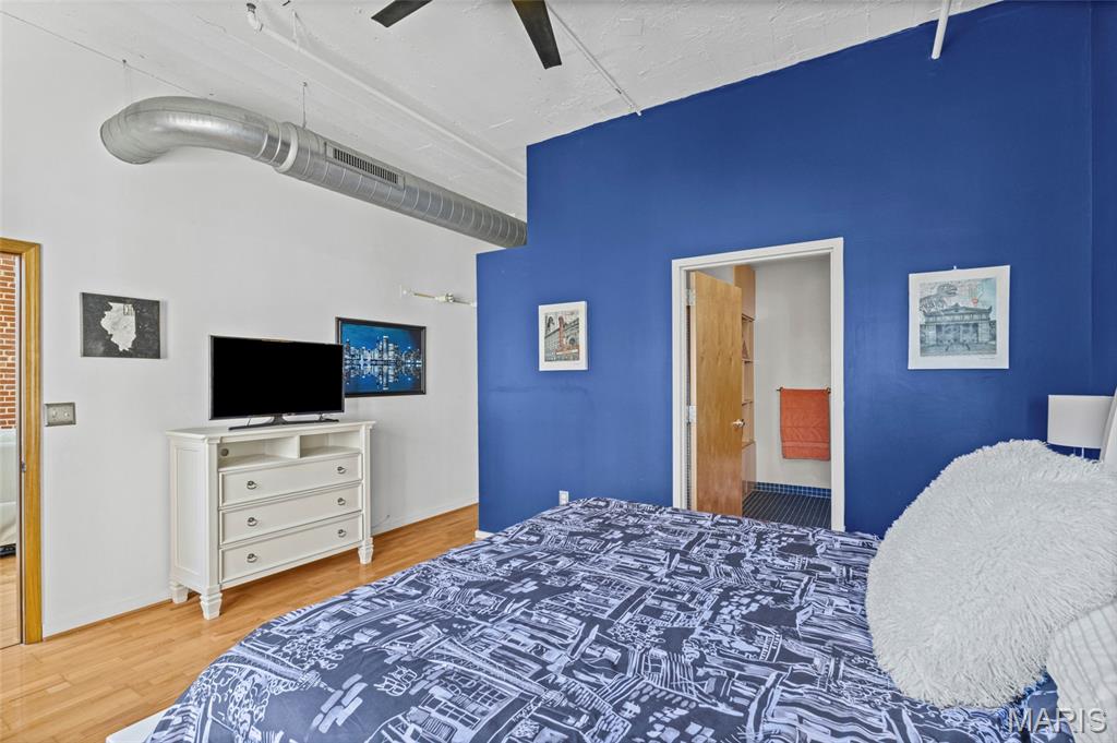 1627 Locust Street 406 Property Photo 22