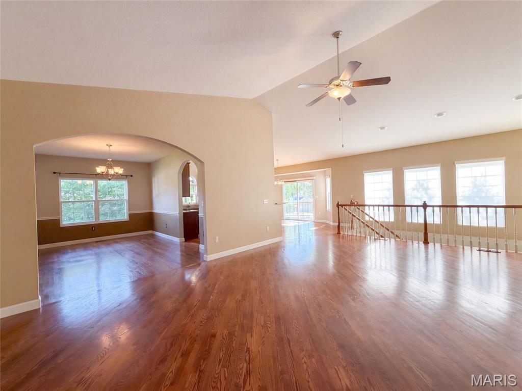 6 White Fang Drive Property Photo 3