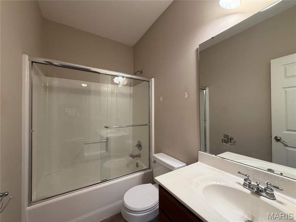 6 White Fang Drive Property Photo 14