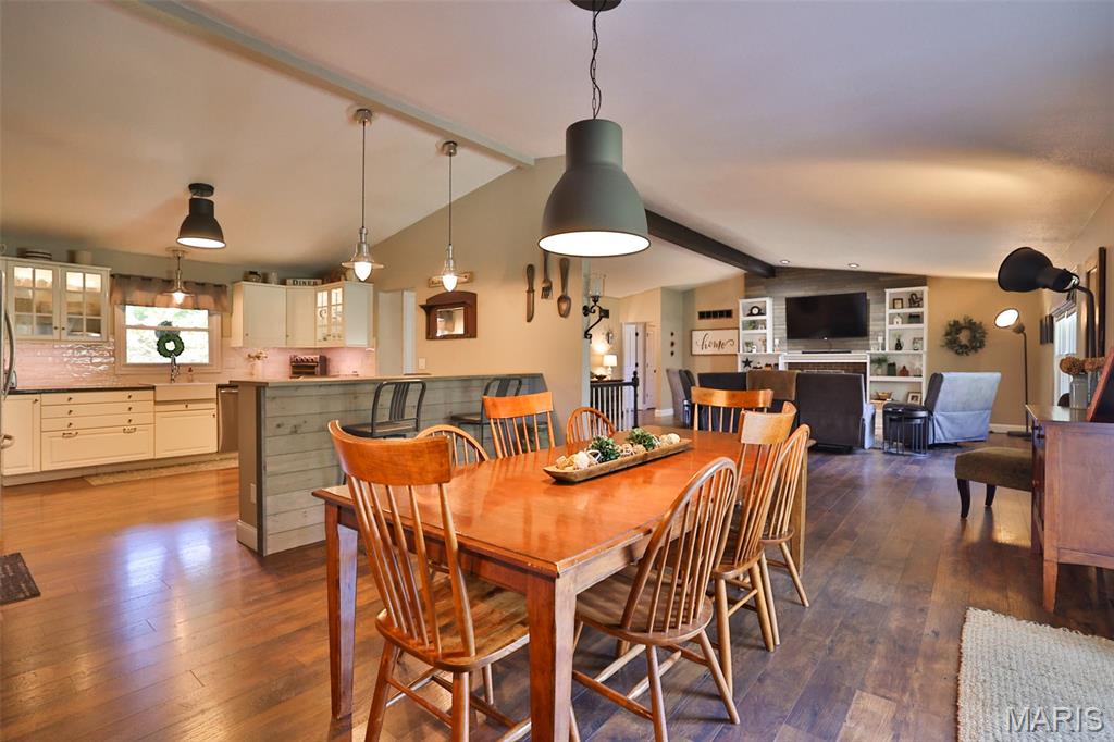 124 Drake Court Property Photo 12