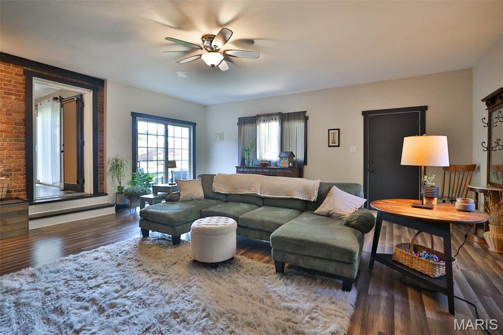 124 Drake Court Property Photo 25