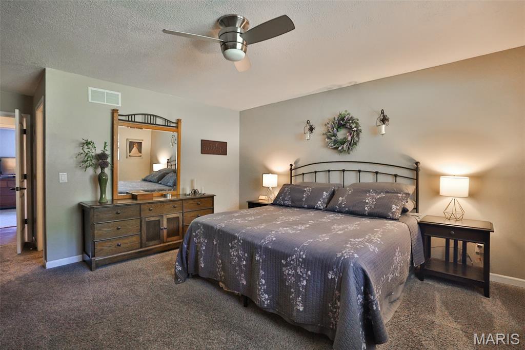 124 Drake Court Property Photo 28