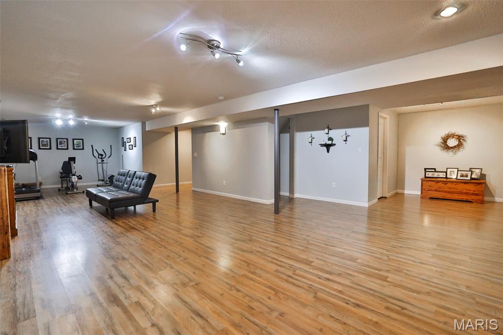 124 Drake Court Property Photo 43