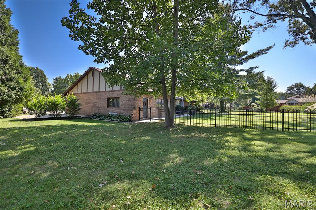 124 Drake Court Property Photo 63
