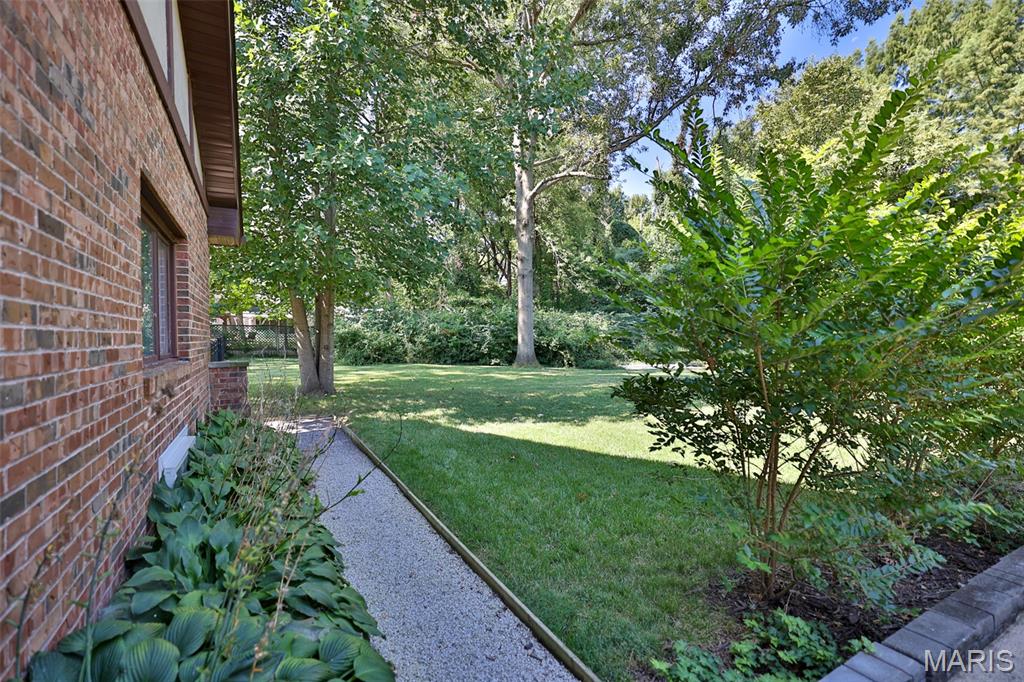 124 Drake Court Property Photo 65