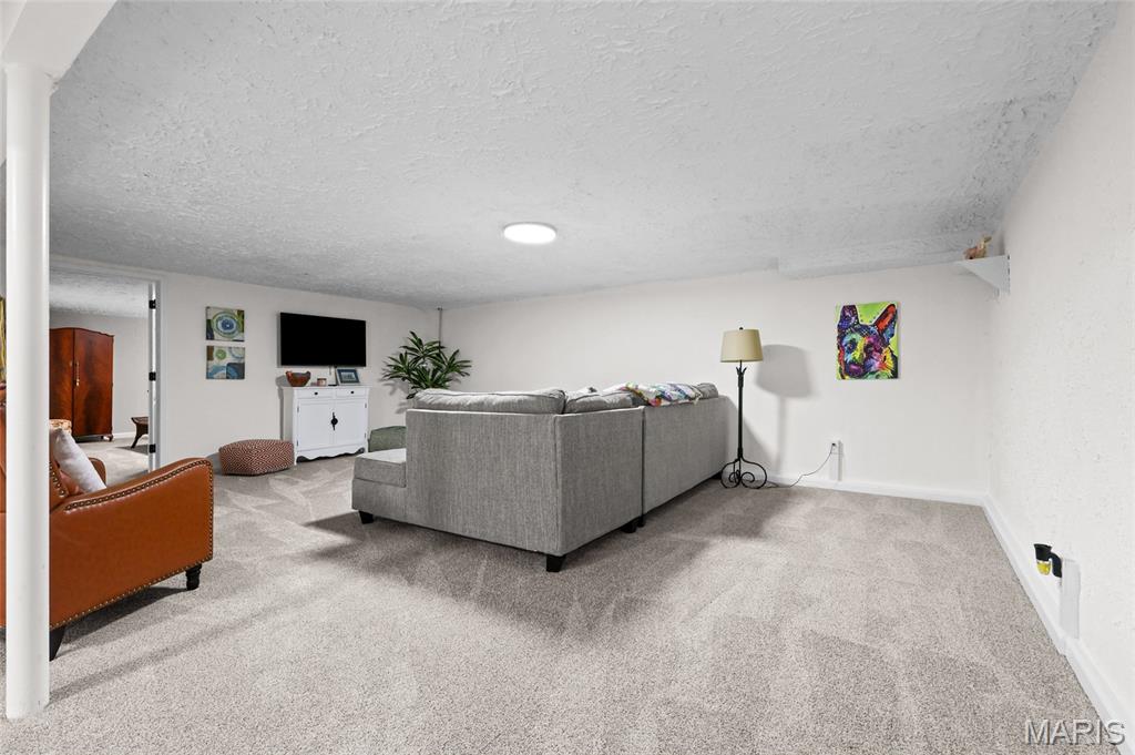 22 Saint Mark Drive Property Photo 25