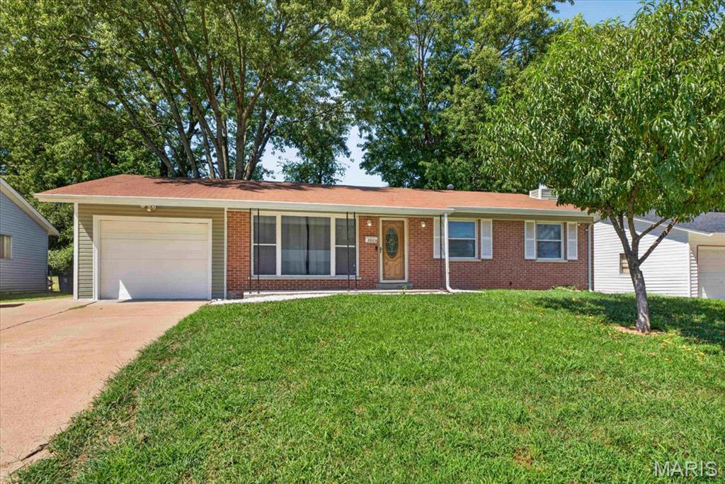 10103 Chambers Hill Drive Property Photo 1